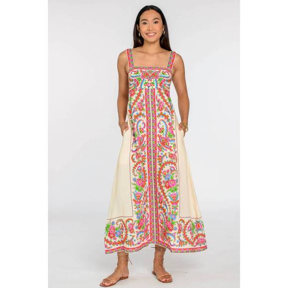 ELIZABETH JAMES THE LABEL Dresses & Skirts - NEW ELIZABETH JAMES THE LABEL annalisa dress in scroll with it